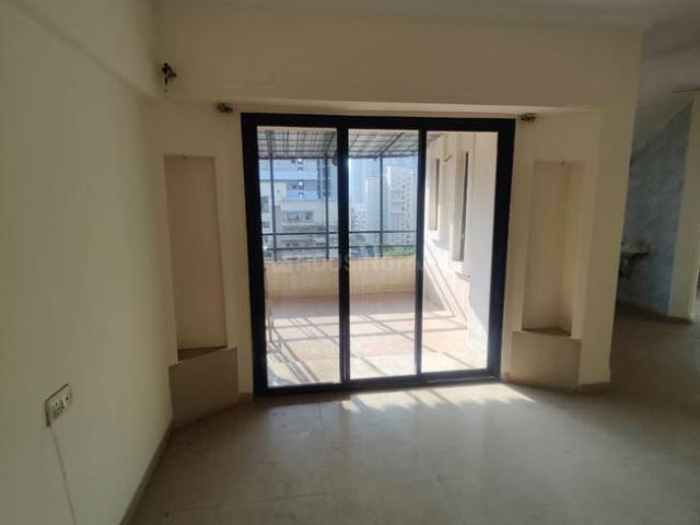 3 BHK Apartment in Kharghar for resale Navi Mumbai. The reference number is 20083872