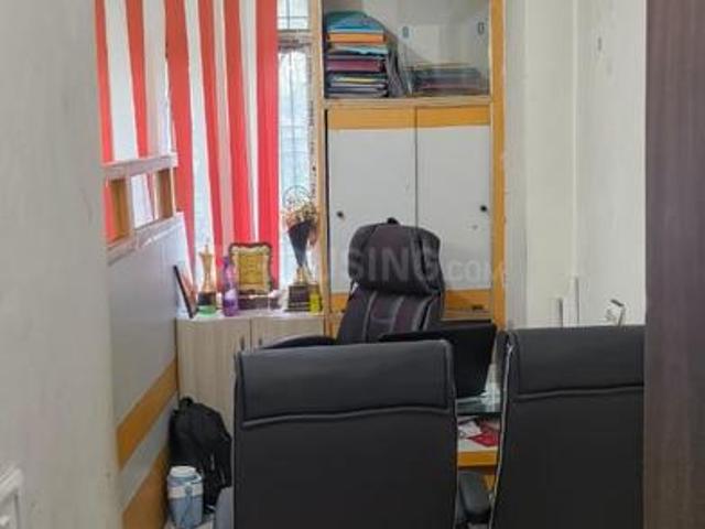 3 BHK Apartment in Kidwaipuri for resale Patna. The reference number is 19926621