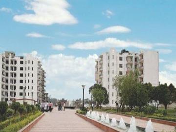 Flat for sale in Punjab - Garden, Parking