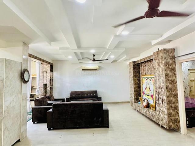 3 BHK Apartment in Kishanpura for resale Zirakpur. The reference number is 20648811