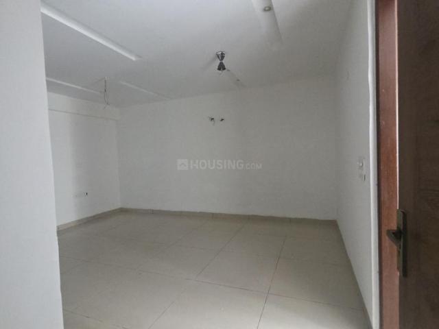 3 BHK Apartment in Kishanpura for resale Zirakpur. The reference number is 21230421