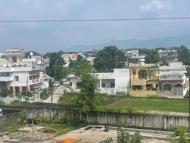 3 BHK Apartment in Kuwan Wala for resale Dehradun. The reference number is 21127213