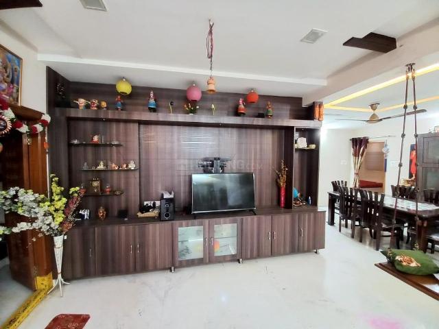 3 BHK Apartment in Kukatpally for rent Hyderabad. The reference number is 19247888