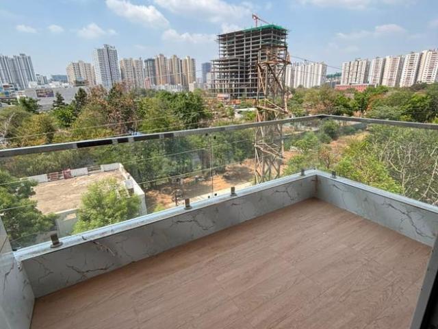 3 BHK Apartment in Kukatpally for rent Hyderabad. The reference number is 20449821