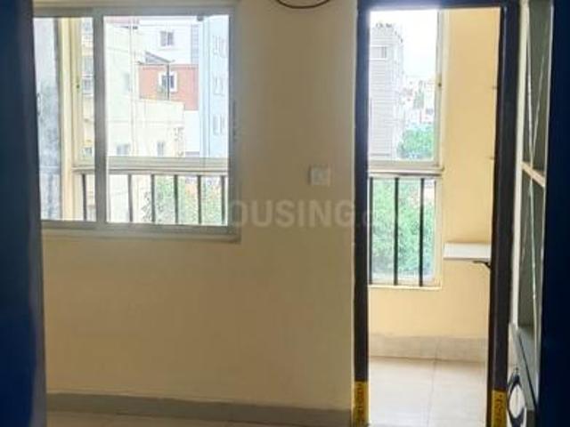 3 BHK Apartment in Kukatpally for rent Hyderabad. The reference number is 20831867