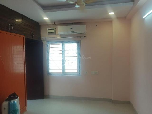 3 BHK Apartment in Kukatpally for rent Hyderabad. The reference number is 20932776