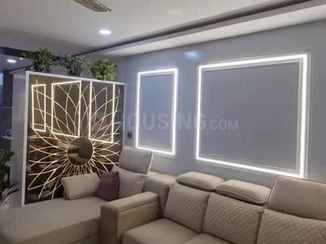 3 BHK Apartment in Kukatpally for rent Hyderabad. The reference number is 20995116