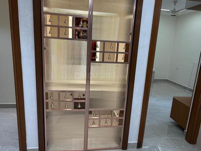 3 BHK Apartment in Kukatpally for rent Hyderabad. The reference number is 21035405