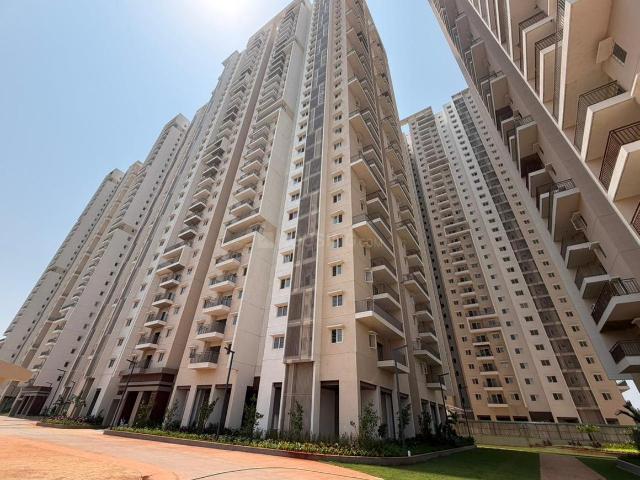3 BHK Apartment in Kukatpally for resale Hyderabad. The reference number is 21109956