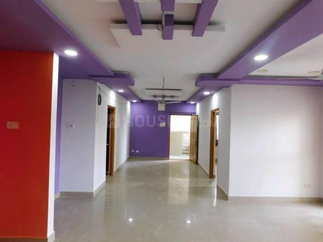 3 BHK Apartment in Kukatpally for resale Hyderabad. The reference number is 21312600