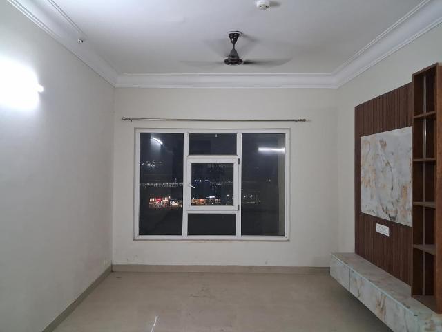3 BHK Apartment in Kulesara for rent Noida. The reference number is 20805710