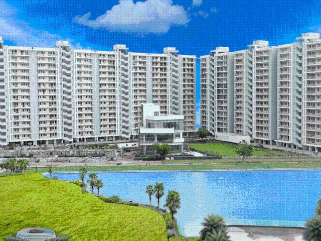 3 BHK Apartment in Kundli for resale Sonipat. The reference number is 21255420