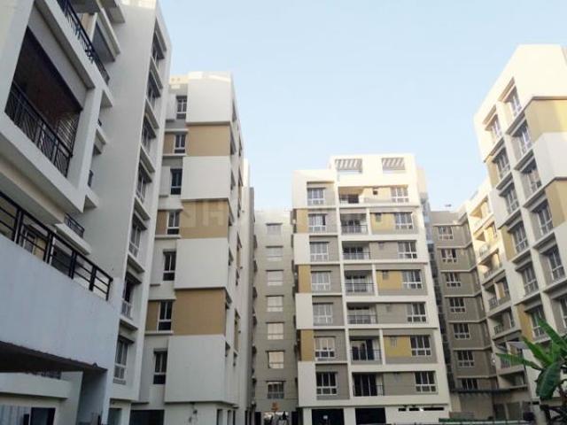 3 BHK Apartment in Kurla East for resale Mumbai. The reference number is 20083286