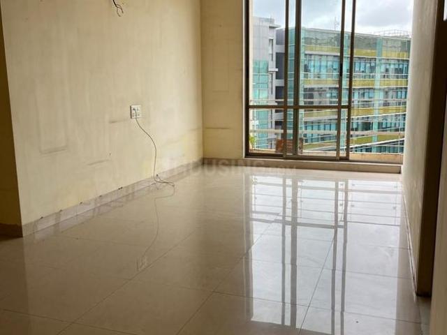 3 BHK Apartment in Kurla West for resale Mumbai. The reference number is 17292890