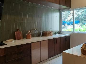 3 BHK Apartment in Hoodi for resale Bengaluru. The reference number is 18986675