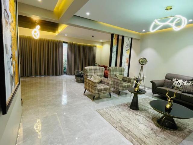 3 BHK Apartment in Hoshangabad Road for rent Bhopal. The reference number is 21349739