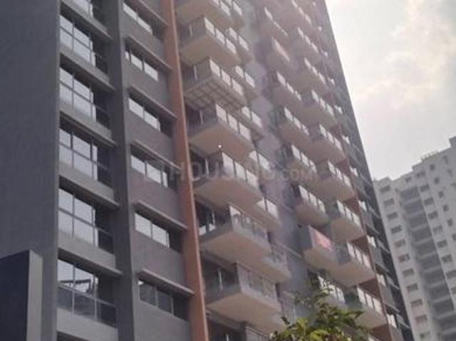 3 BHK Apartment in Hadapsar for rent Pune. The reference number is 19194362