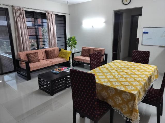 3 BHK Apartment in Hadapsar for rent Pune. The reference number is 19652284