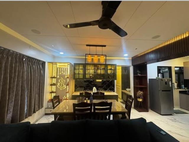 3 BHK Apartment in Hadapsar for rent Pune. The reference number is 19632890
