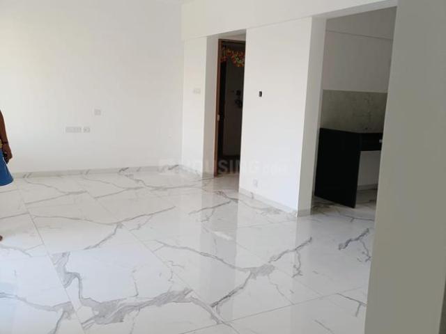 3 BHK Apartment in Hadapsar for rent Pune. The reference number is 20767303