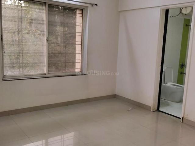 3 BHK Apartment in Hadapsar for rent Pune. The reference number is 20701432