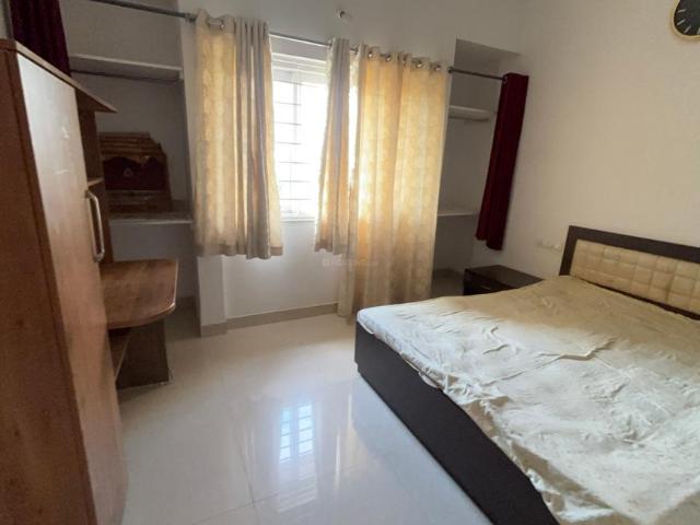 3 BHK Apartment in Hadapsar for rent Pune. The reference number is 21037872