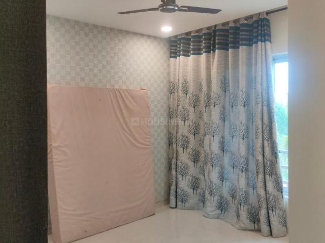 3 BHK Apartment in Hadapsar for resale Pune. The reference number is 20912585