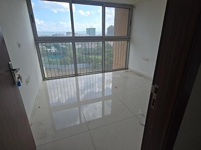 3 BHK Apartment in Hadapsar for resale Pune. The reference number is 21029383
