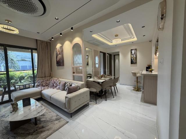 3 BHK Apartment in Hadapsar for resale Pune. The reference number is 21039408