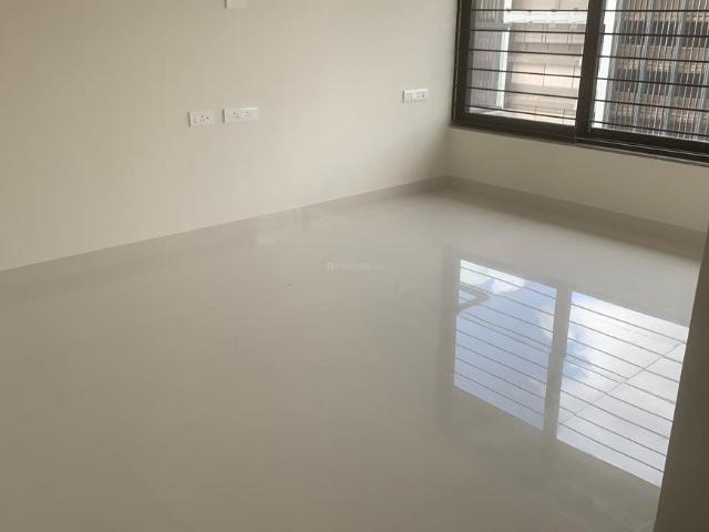 3 BHK Apartment in Hadapsar for resale Pune. The reference number is 21140900