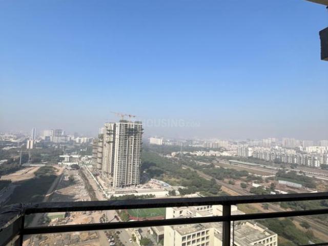 3 BHK Apartment in Hadapsar for resale Pune. The reference number is 21333041
