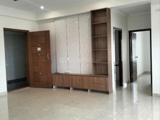 3 BHK Apartment in Halasuru for rent Bengaluru. The reference number is 21354502