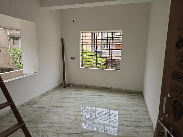 3 BHK Apartment in Haldirams for resale Kolkata. The reference number is 19906457