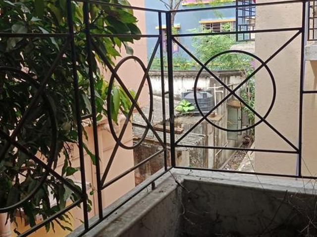 3 BHK Apartment in Haltu for resale Kolkata. The reference number is 19770160