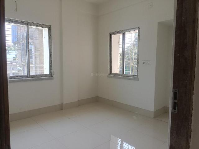 3 BHK Apartment in Haltu for resale Kolkata. The reference number is 20082824