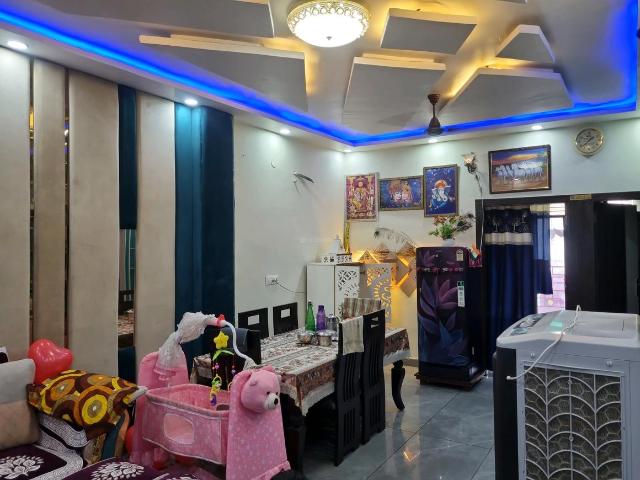 3 BHK Apartment in Hastsal for resale New Delhi. The reference number is 17770728