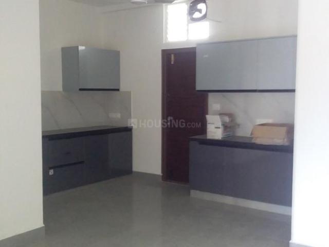 3 BHK Apartment in Himayath Nagar for rent Hyderabad. The reference number is 14347802