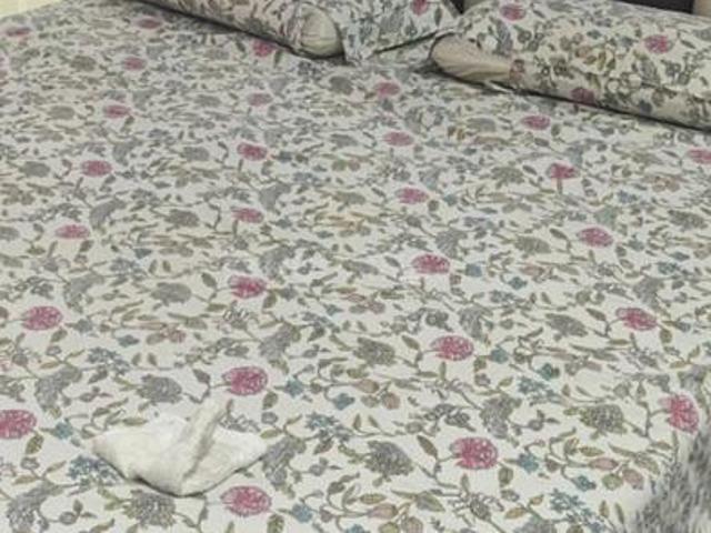 3 BHK Apartment in Himayath Nagar for rent Hyderabad. The reference number is 18317337