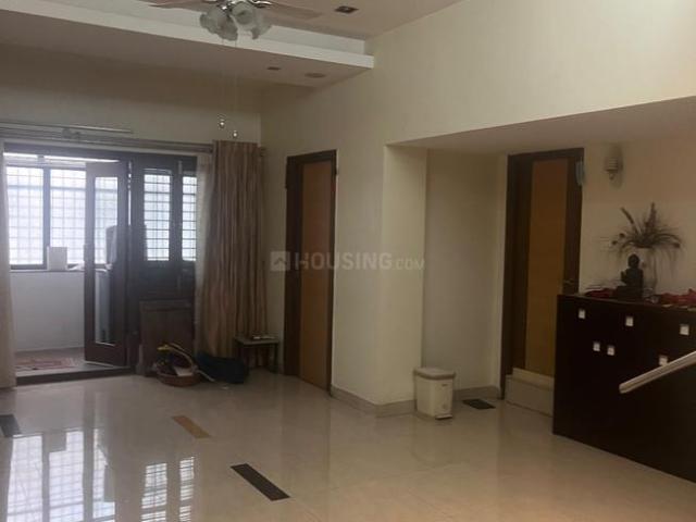 3 BHK Apartment in Himayath Nagar for rent Hyderabad. The reference number is 18625804