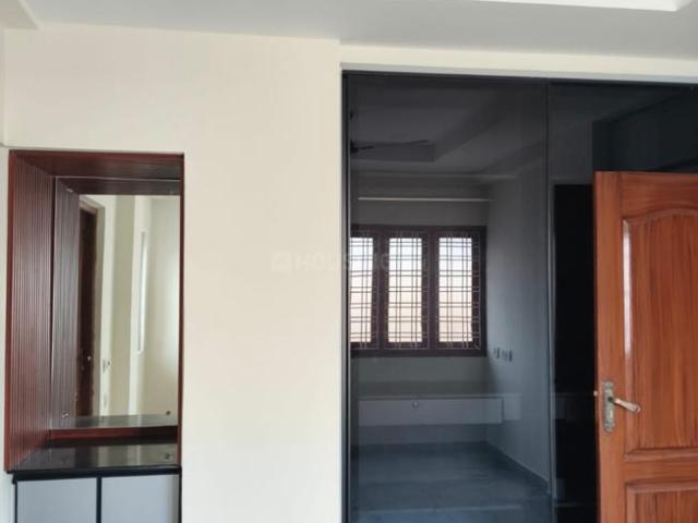 3 BHK Apartment in Himayath Nagar for rent Hyderabad. The reference number is 21029235