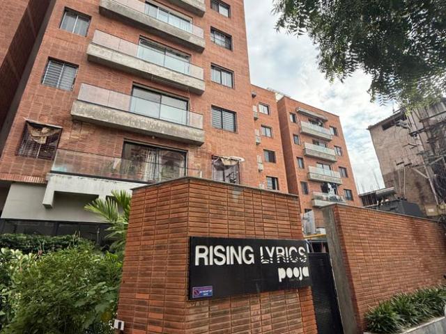 3 BHK Apartment in Himayath Nagar for resale Hyderabad. The reference number is 18139247