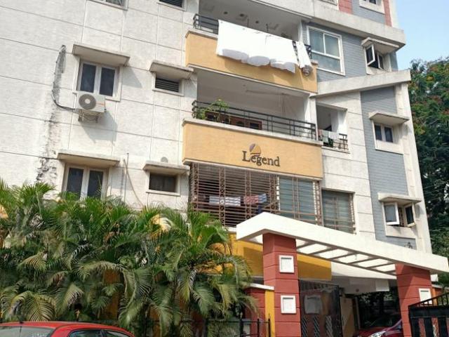 3 BHK Apartment in Himayath Nagar for resale Hyderabad. The reference number is 21243153
