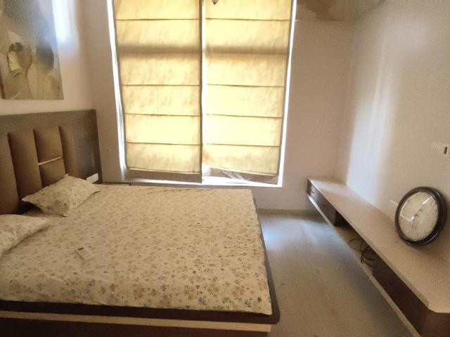 3 BHK Apartment in Hiranandani Estate for rent Thane. The reference number is 21083194
