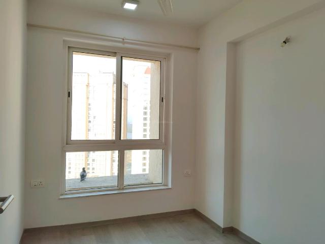 3 BHK Apartment in Hiranandani Estate for resale Thane. The reference number is 19602812