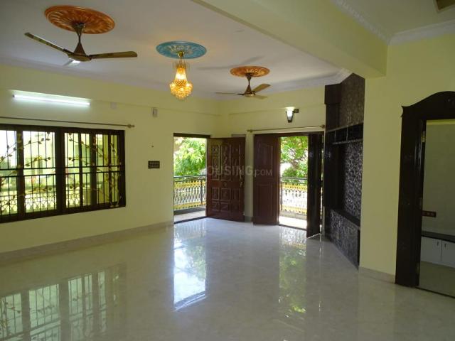 3 BHK Apartment in Indira Nagar for rent Bengaluru. The reference number is 20140732