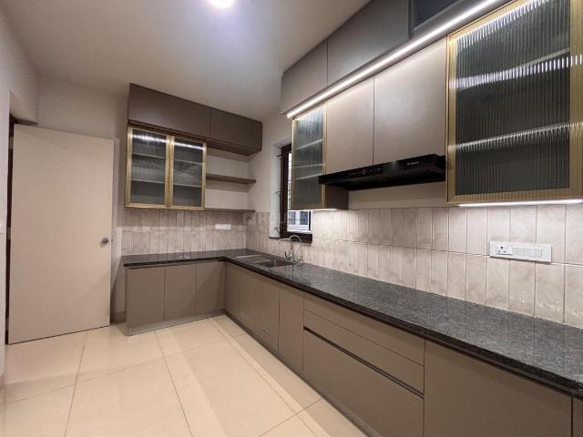 3 BHK Apartment in Indira Nagar for rent Bengaluru. The reference number is 20635382