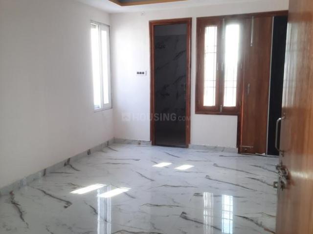 3 BHK Apartment in Indira Nagar for rent Lucknow. The reference number is 19198380