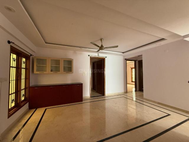 3 BHK Apartment in Indira Nagar for resale Bengaluru. The reference number is 18632516