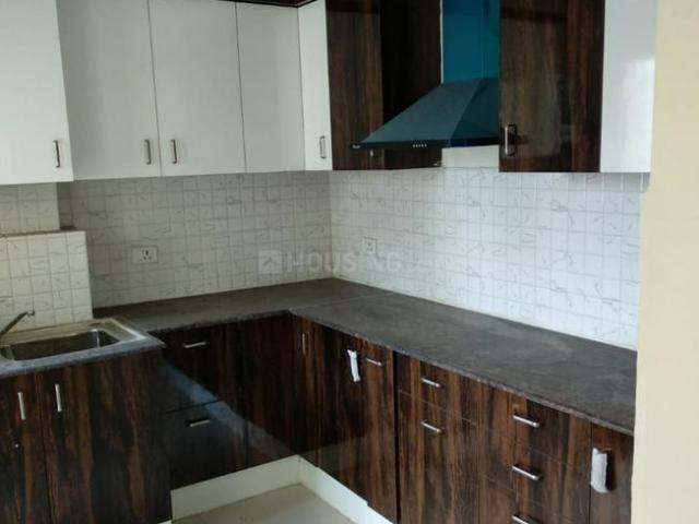 3 BHK Apartment in Indirapuram for rent Ghaziabad. The reference number is 19157034