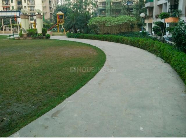 3 BHK Apartment in Indirapuram for rent Ghaziabad. The reference number is 19232624